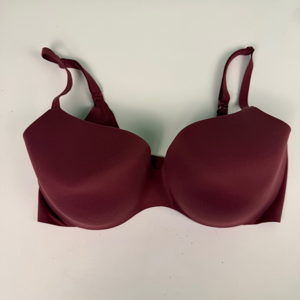 Victorias Secret Womens 38DD Bra Burgundy Adjustable Straps Everyday Comfort